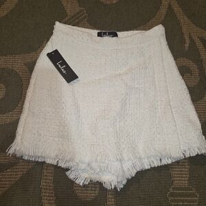 Lulu's Cream Fringe Skorts